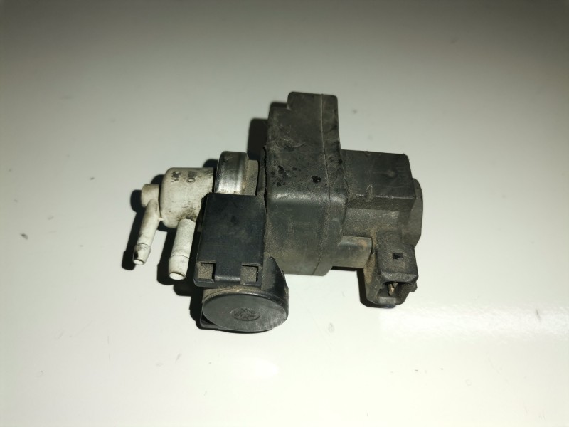 Recambio de valvula aire adicional para renault scenic ii (jm) f9q804 referencia OEM IAM 8200270451/72190356  