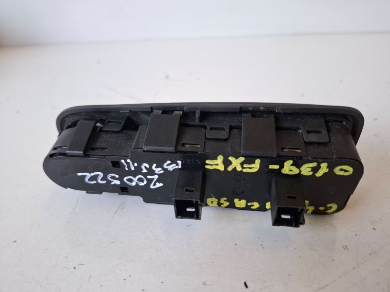 Recambio de mando elevalunas delantero izquierdo para citroen c4 picasso 9hz referencia OEM IAM 96639383ZD  
