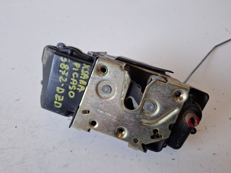 Recambio de cerradura puerta trasera izquierda para citroen xsara picasso 9hz referencia OEM IAM   