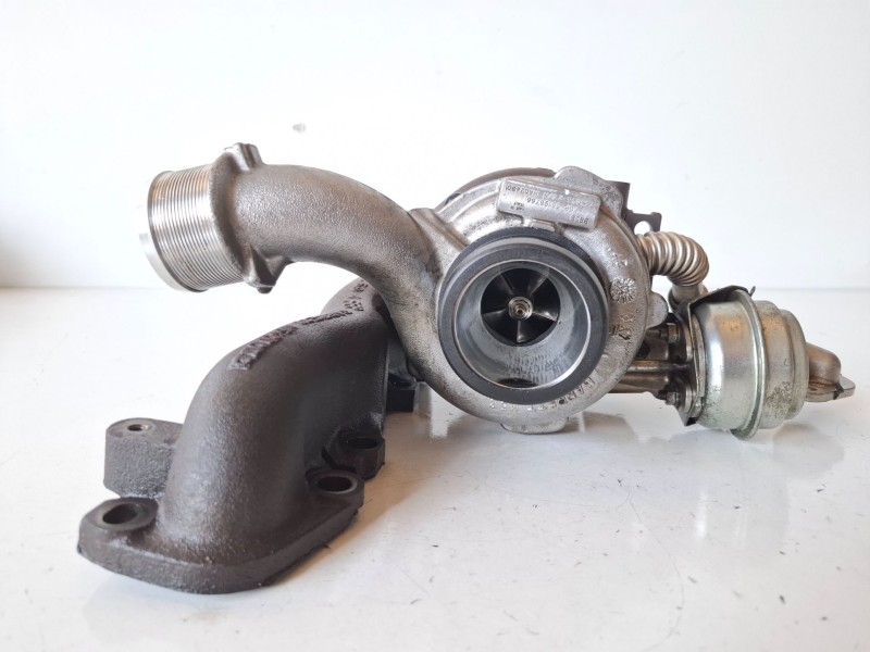 Recambio de turbocompresor para opel vectra c berlina z19dth referencia OEM IAM 55196766  