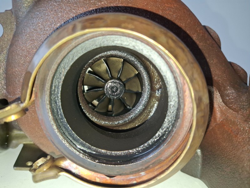 Recambio de turbocompresor para opel vectra c berlina z19dth referencia OEM IAM 55196766  