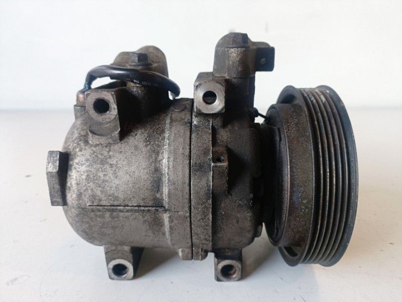 Recambio de compresor aire acondicionado para ssangyong kyron d20dt / 664950 referencia OEM IAM 6641300015  