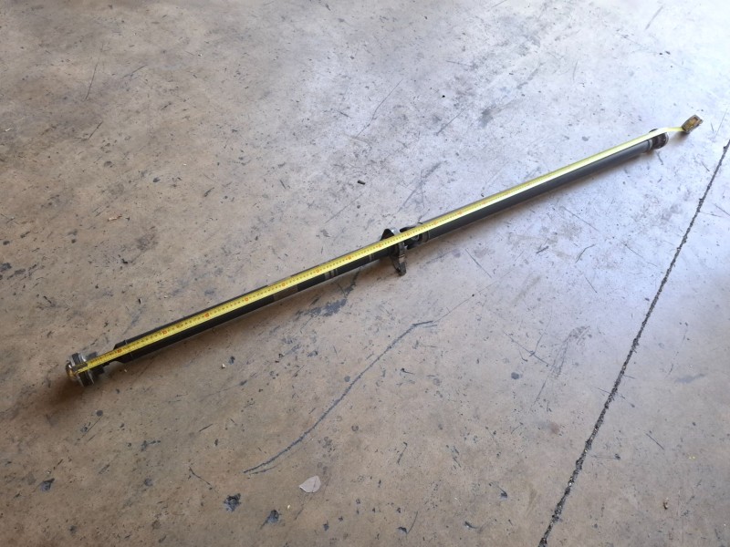 Recambio de transmision central para volvo v70 familiar d5244t referencia OEM IAM 8689915  