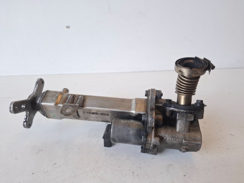 Recambio de enfriador egr para volvo v70 familiar d5244t referencia OEM IAM   
