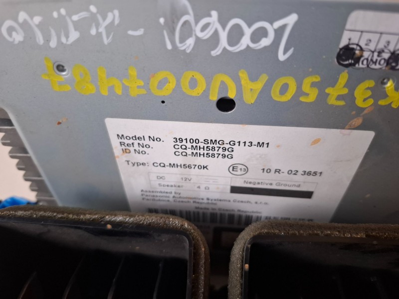 Recambio de sistema audio / radio cd para honda civic 5 puertas (fk) n22a2 referencia OEM IAM 4L0945093  