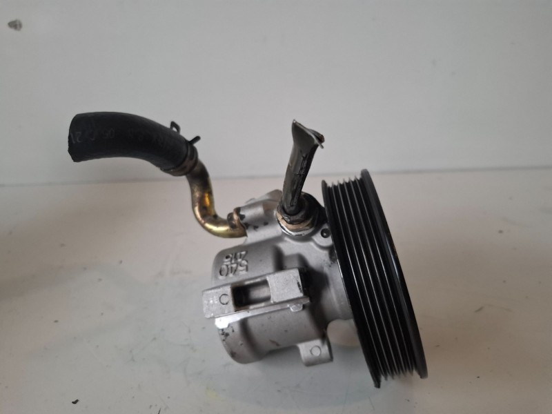 Recambio de bomba direccion para chevrolet lacetti f16d3 referencia OEM IAM   