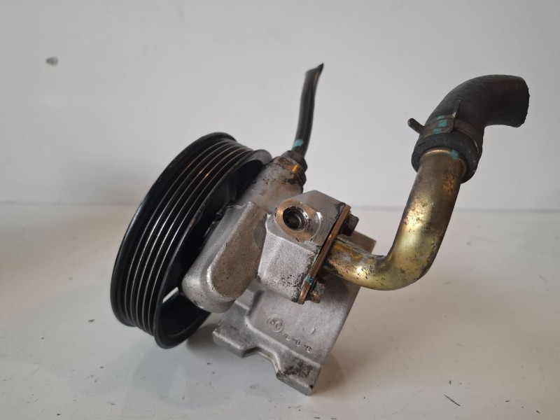 Recambio de bomba direccion para chevrolet lacetti f16d3 referencia OEM IAM   