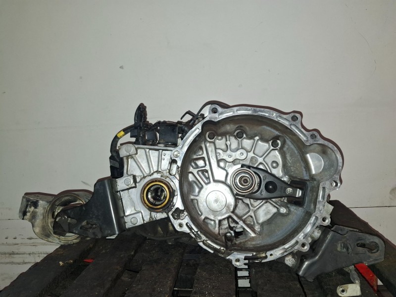 Recambio de caja cambios para kia cerato (ld) d4fb referencia OEM IAM   