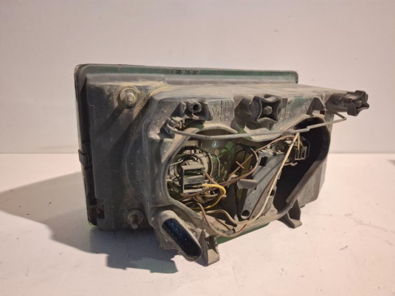 Recambio de faro izquierdo para iveco daily kombi f1ae0481b referencia OEM IAM 500307755  