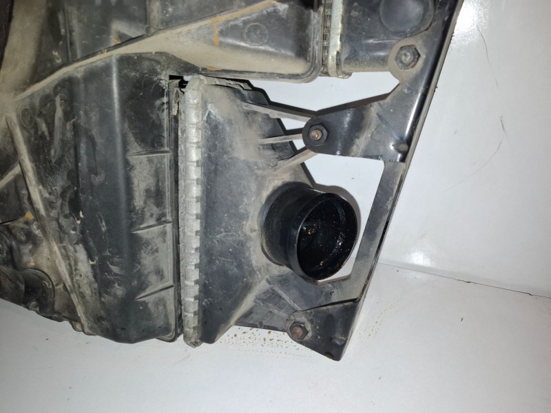 Recambio de intercooler para iveco daily kombi f1ae0481b referencia OEM IAM   