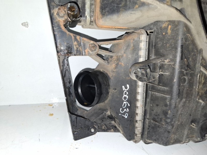 Recambio de intercooler para iveco daily kombi f1ae0481b referencia OEM IAM   