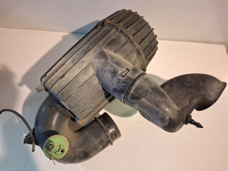 Recambio de filtro aire para iveco daily kombi f1ae0481b referencia OEM IAM 500315949  