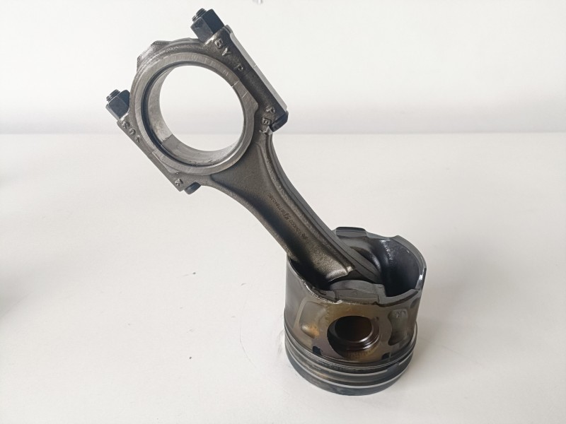 Recambio de piston para fiat ii scudo (272) combi rh02 referencia OEM IAM   