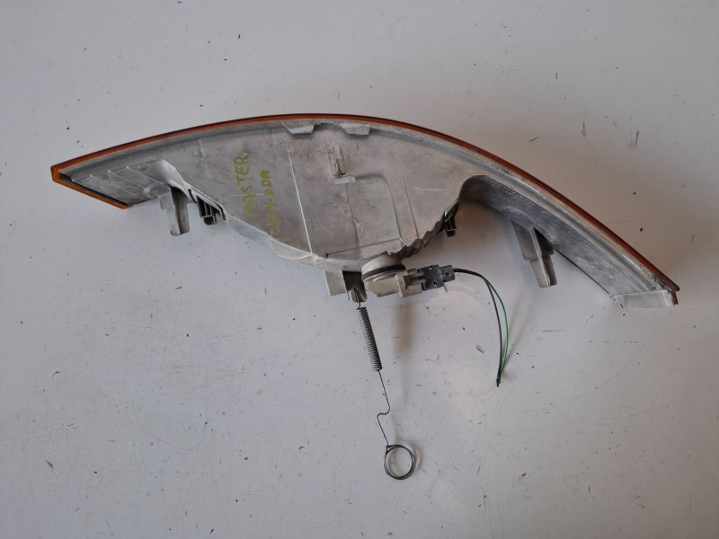 Recambio de piloto delantero izquierdo para renault master ii fase 2 furgón g9u754 referencia OEM IAM 8200163914  