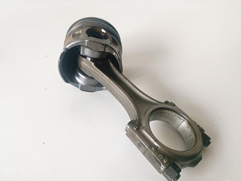 Recambio de piston para fiat ii scudo (272) combi rh02 referencia OEM IAM   