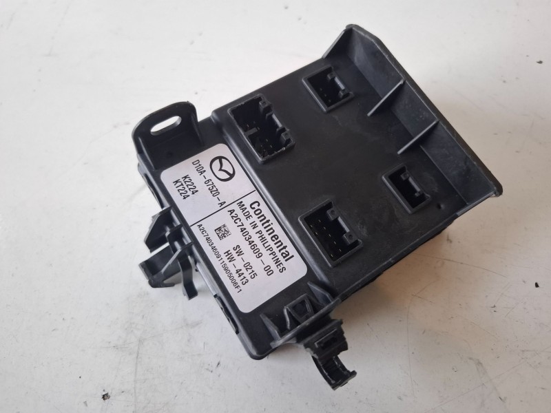 Recambio de modulo electronico para mazda cx-3 (dk) pe referencia OEM IAM D10A675Z0A  
