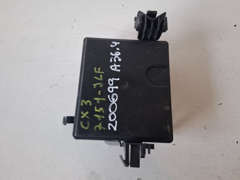 Recambio de modulo electronico para mazda cx-3 (dk) pe referencia OEM IAM D10A675Z0A  