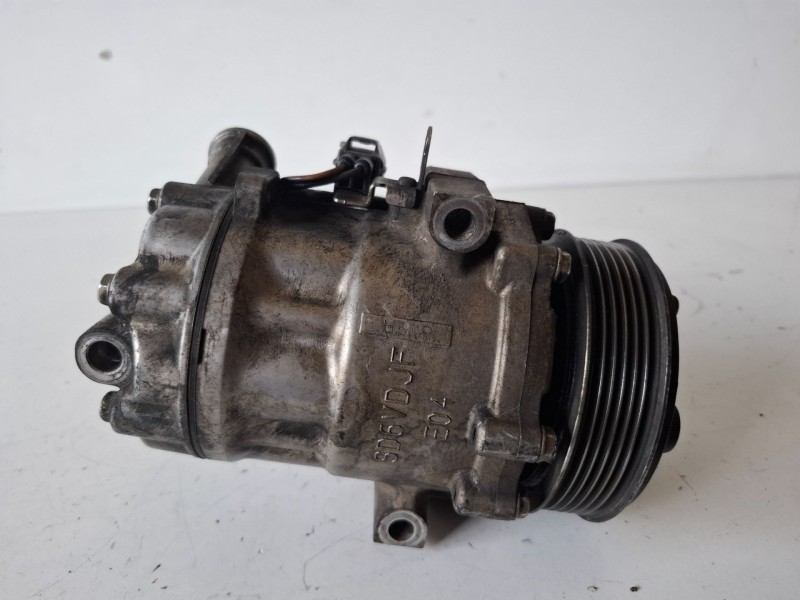 Recambio de compresor aire acondicionado para peugeot bipper 199a9000 referencia OEM IAM 51893889  