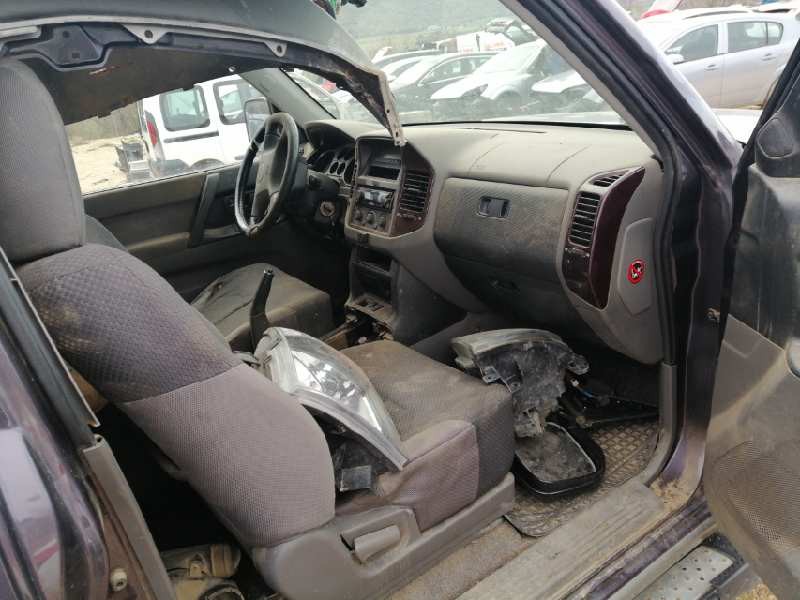 mitsubishi montero (v60/v70) del año 2000