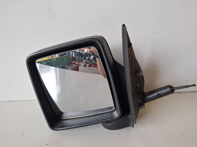 Recambio de retrovisor izquierdo para opel combo (corsa c) z13dt referencia OEM IAM   