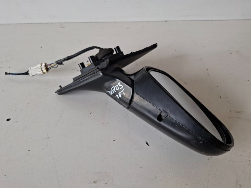 Recambio de retrovisor derecho para nissan primera berl./ traveller (p10/w10) ga16ds referencia OEM IAM   