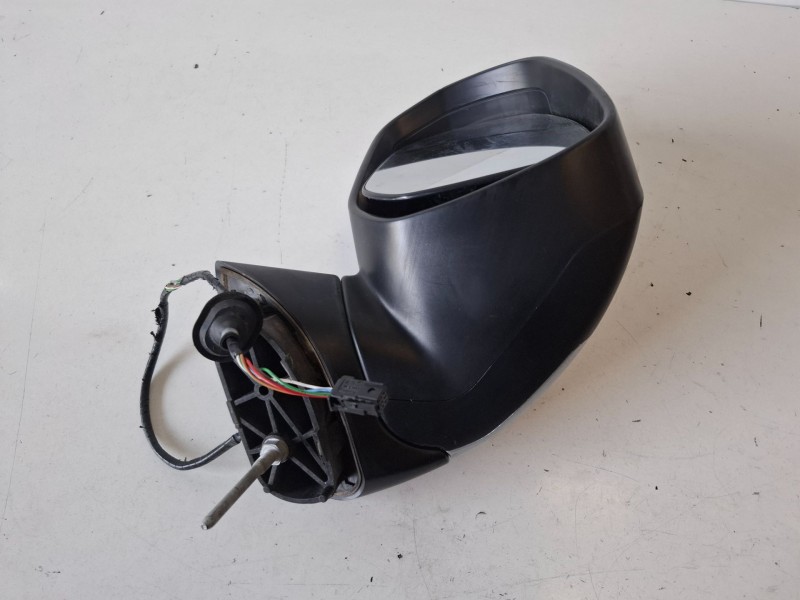 Recambio de retrovisor izquierdo para peugeot 3008 9hz / 9h01 referencia OEM IAM 96838709XT  