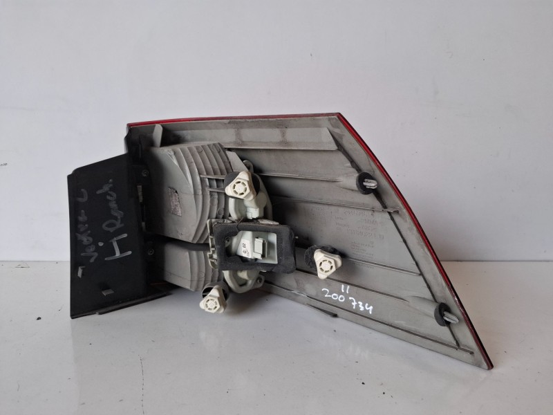 Recambio de piloto trasero izquierdo para opel vectra c caravan z19dth referencia OEM IAM 24469461LN  