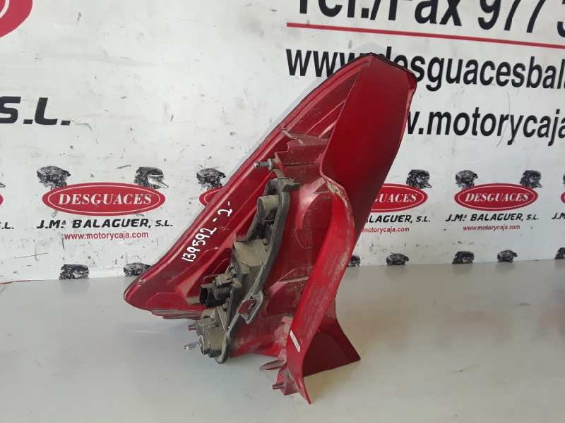 Recambio de piloto trasero derecho para citroen c4 berlina 9hy (dv6ted4) referencia OEM IAM 9646801677  