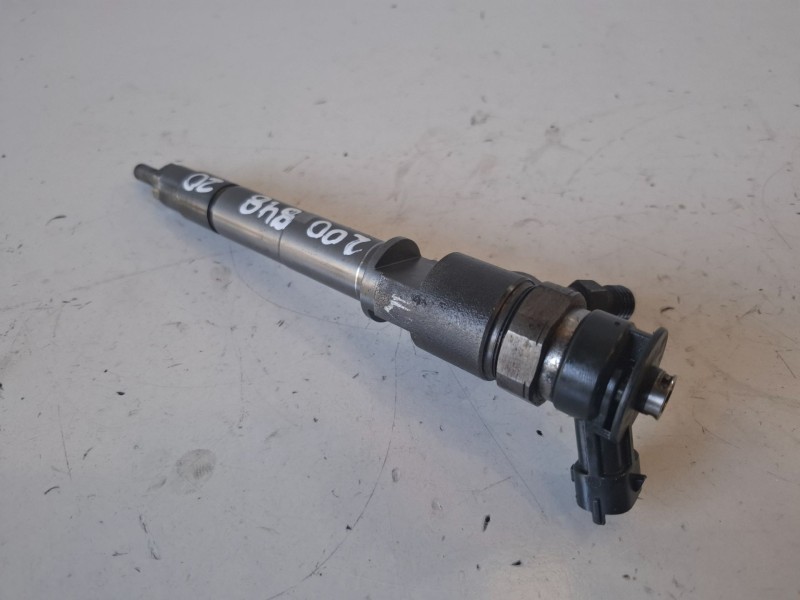 Recambio de inyector para ford ranger (et) wl referencia OEM IAM 0445110250  