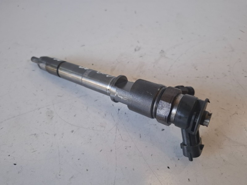 Recambio de inyector para ford ranger (et) wl referencia OEM IAM 0445110250  
