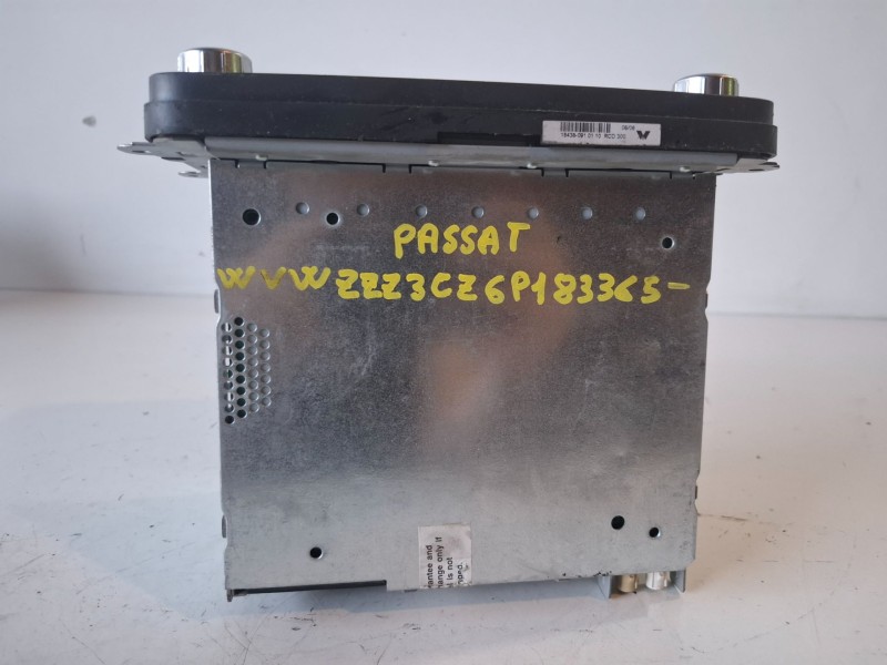 Recambio de sistema audio / radio cd para volkswagen passat variant (3c5) bkp referencia OEM IAM 1K0035186P  