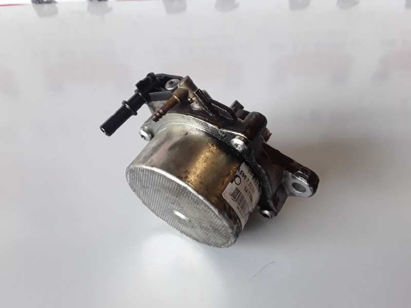 Recambio de depresor freno / bomba vacio para fiat iii fiorino (225) 199b1000 referencia OEM IAM 55221036  