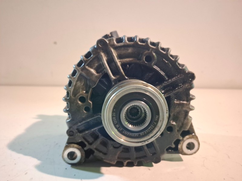 Recambio de alternador para land rover freelander (lr2) 224dt referencia OEM IAM 0124715024  