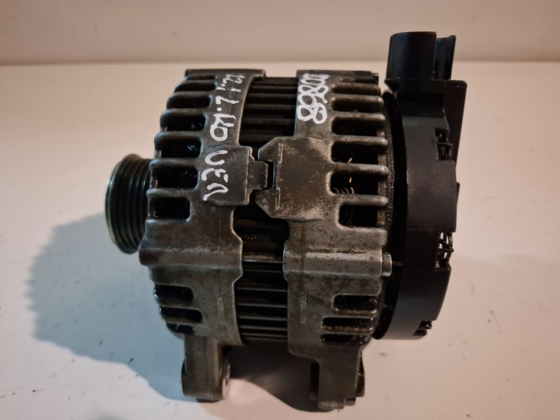 Recambio de alternador para land rover freelander (lr2) 224dt referencia OEM IAM 0124715024  