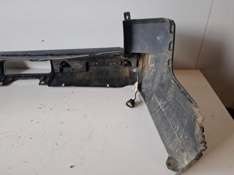 Recambio de paragolpes trasero para land rover discovery 276dt referencia OEM IAM   