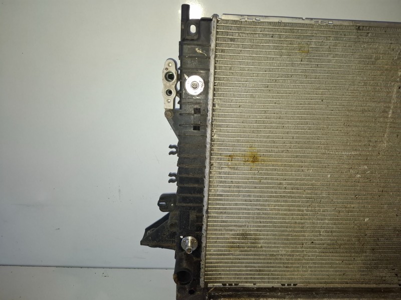 Recambio de radiador agua para land rover discovery 276dt referencia OEM IAM   