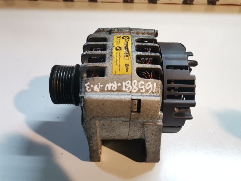 Recambio de alternador para nissan kubistar (x76) k9k702 referencia OEM IAM T542470A  