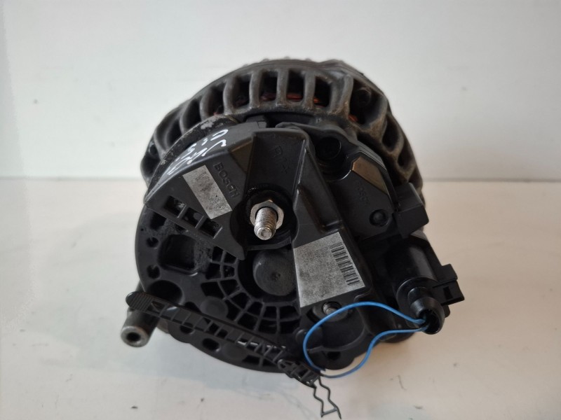 Recambio de alternador para audi a4 berlina (8e) bre referencia OEM IAM 06F903023J  