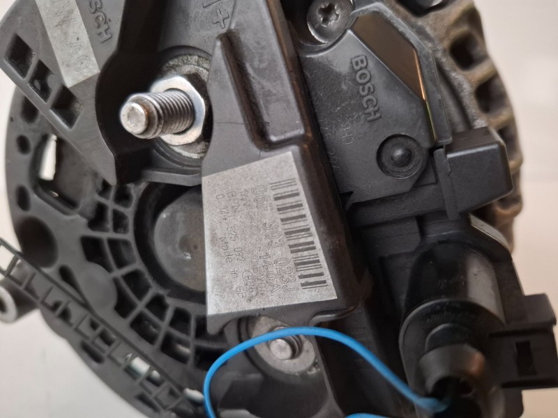 Recambio de alternador para audi a4 berlina (8e) bre referencia OEM IAM 06F903023J  