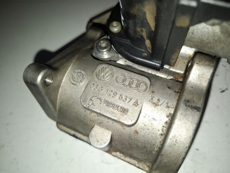 Recambio de valvula egr para seat ibiza berlina (6j5) bls referencia OEM IAM 03G129637A  