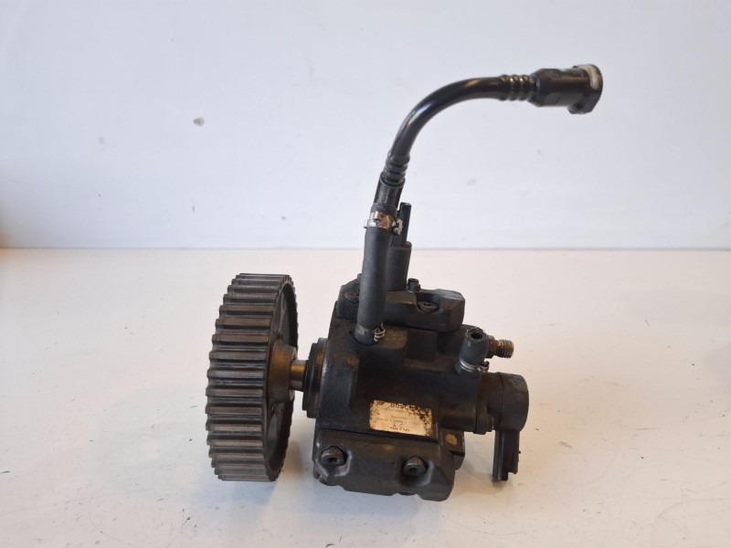 Recambio de bomba inyeccion para lancia phedra (180) 4hw referencia OEM IAM 0445010021  