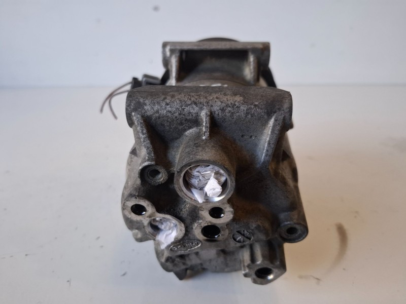 Recambio de compresor aire acondicionado para renault megane ii grandtour f9q804 referencia OEM IAM 8200940233  