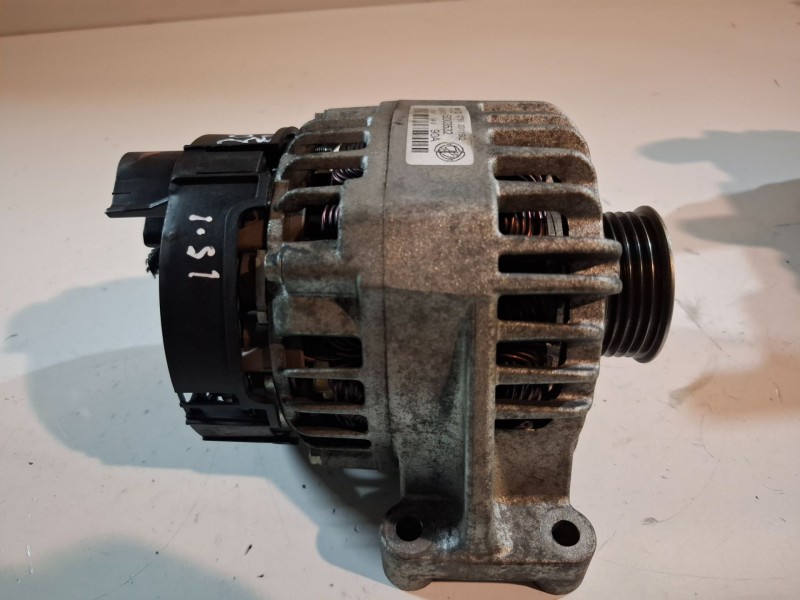 Recambio de alternador para fiat ii tipo (356) berlina 843a1000 referencia OEM IAM 52003532  