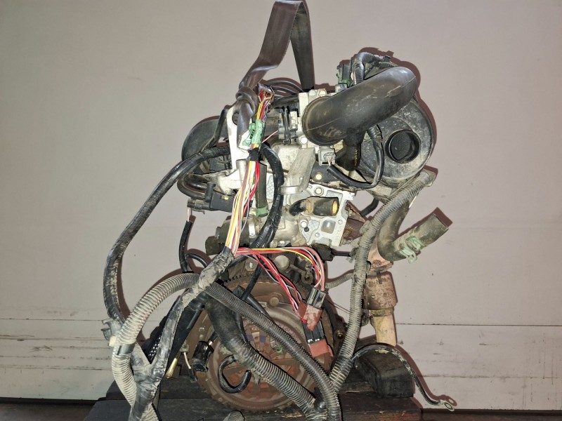 Recambio de motor completo para renault clio i fase i / ii (b/c57) d7f730 referencia OEM IAM D7F730  