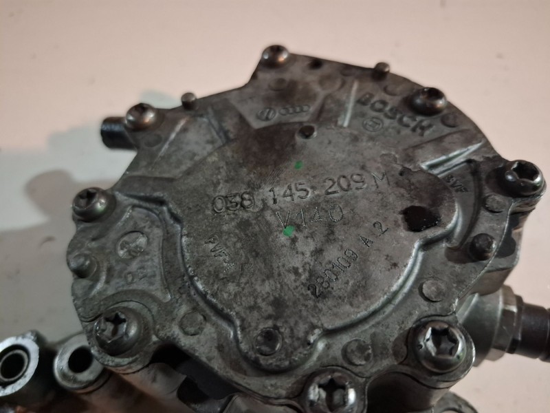 Recambio de depresor freno / bomba vacio para seat ibiza berlina (6j5) bls referencia OEM IAM 03G145209M  