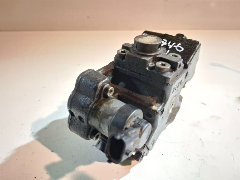 Recambio de bomba inyeccion para opel combo (corsa c) z13dtj referencia OEM IAM   