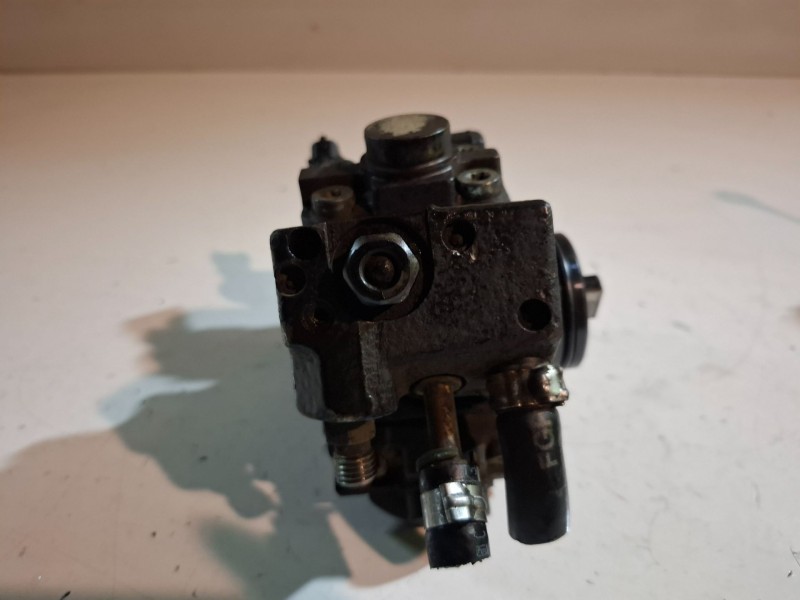 Recambio de bomba inyeccion para opel combo (corsa c) z13dtj referencia OEM IAM   