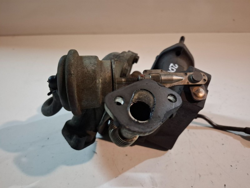 Recambio de turbocompresor para opel corsa d z13dtj referencia OEM IAM 73501343  