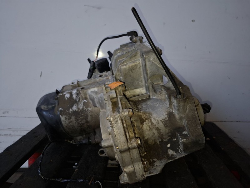 Recambio de caja cambios para volvo serie 440 b16f referencia OEM IAM M55373M  