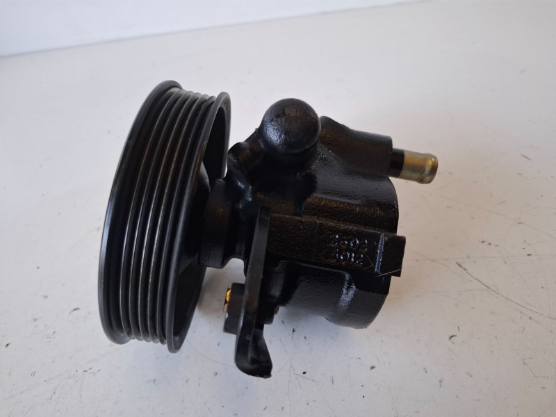 Recambio de bomba direccion para volvo serie 440 b16f referencia OEM IAM 26039584VA  
